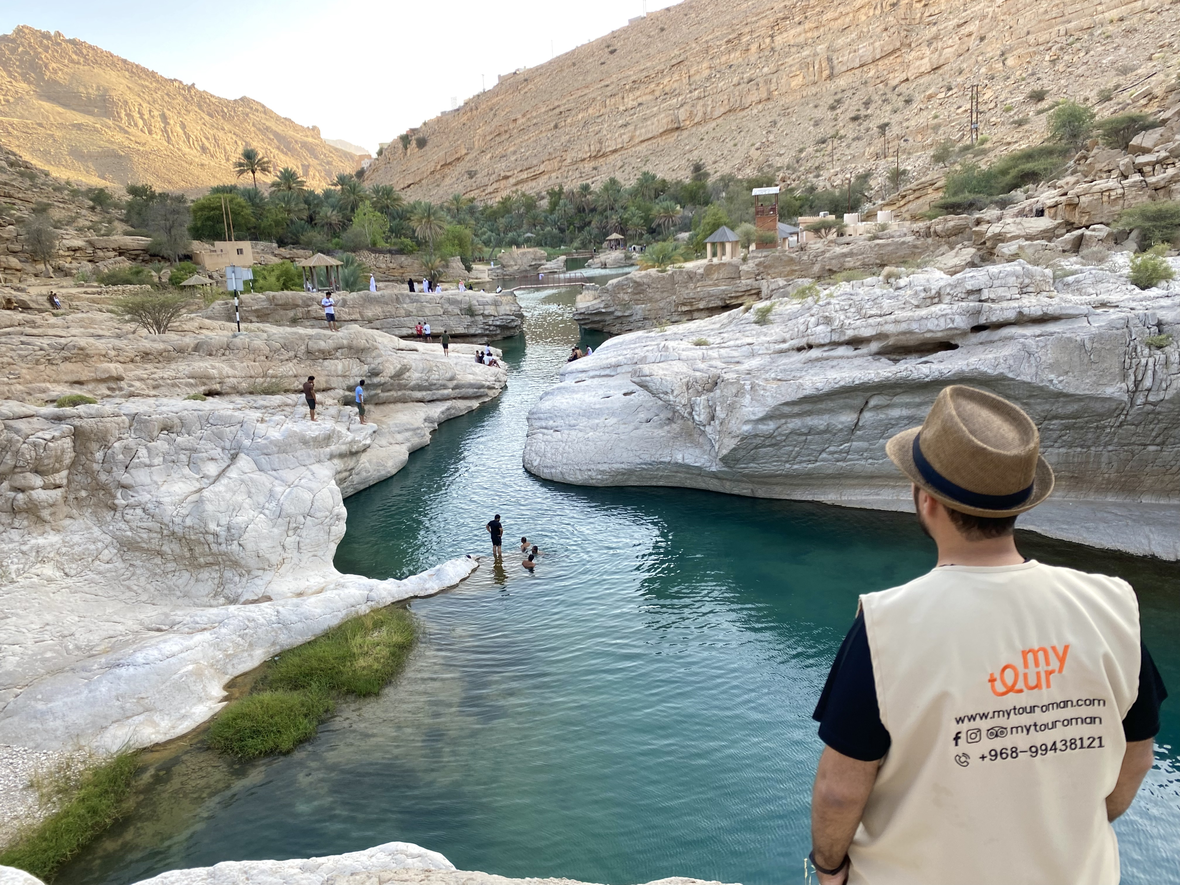 Wadi Bani Khalid tour